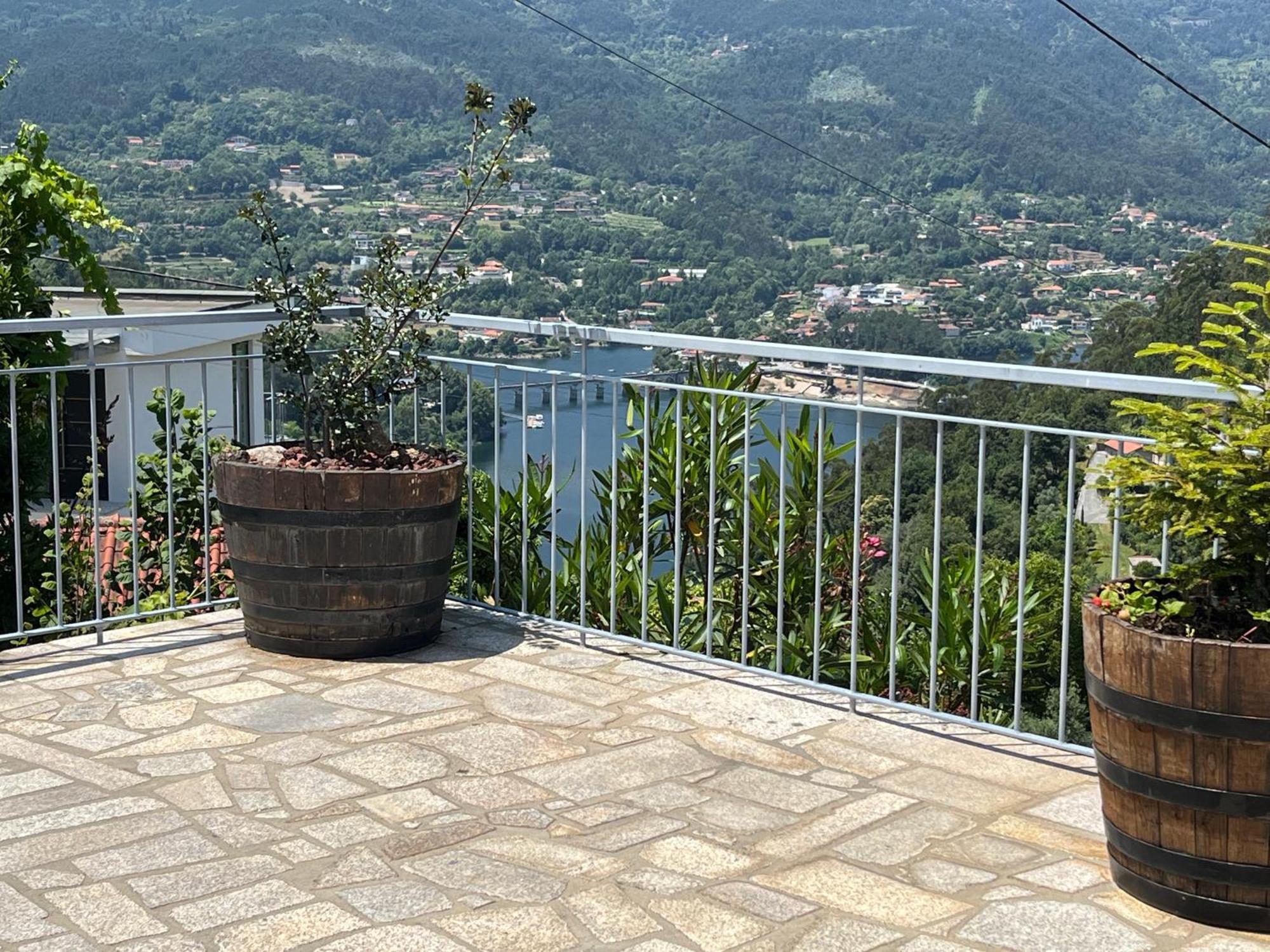 Casa Da Lage - T1 Com Piscina Privada - Geres Герес Екстериор снимка
