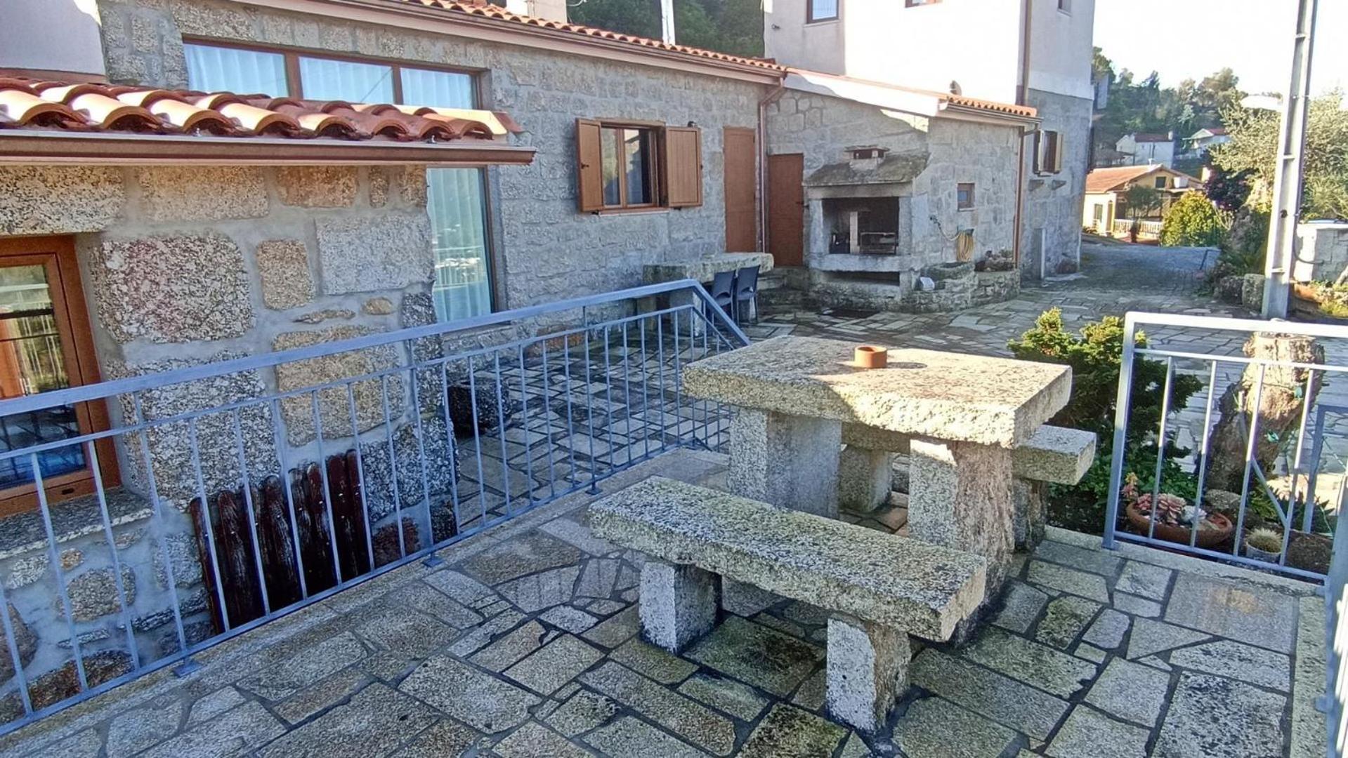 Casa Da Lage - T1 Com Piscina Privada - Geres Герес Екстериор снимка